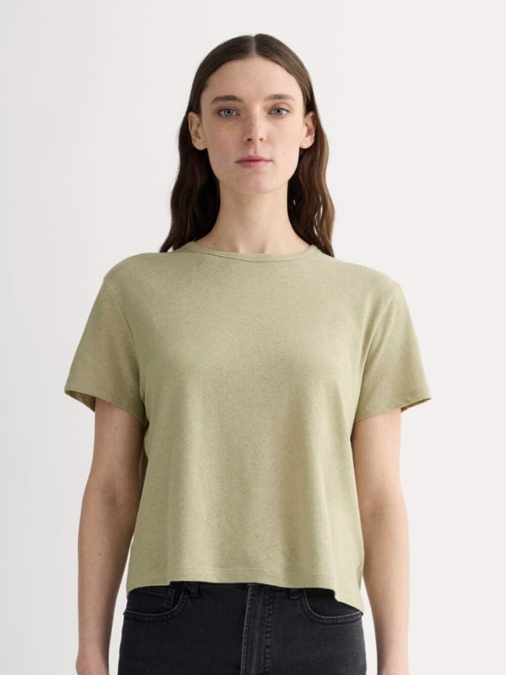 EVERLANE The Box Cut Tee in Essential Cotton NWOT Medium